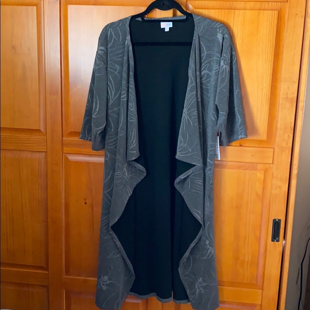 LuLaRoe Shirley
